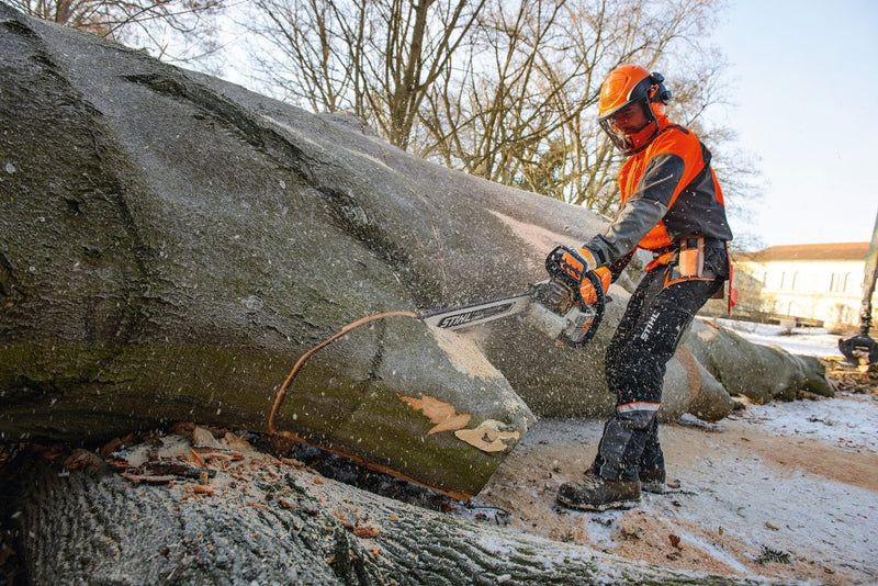STIHL MS 661 C-M 63cm/25"Magnum Light Bar Petrol Chainsaw 1144 200 0332