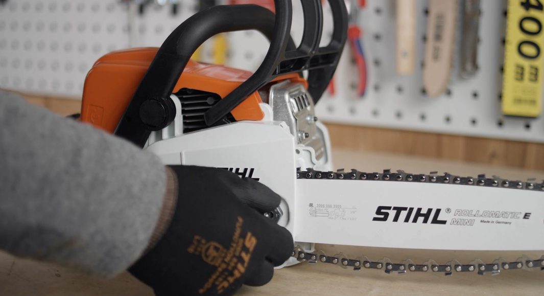 STIHL 3005 811 3913 Rollomatic E Mini 40cm/16" 3/8P 043 LIGHT 01 (FMR ROLLOMATIC E MINI)