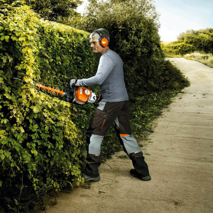 STIHL HS 82 R 75cm/30" Petrol Hedge Trimmer 4237 011 2963