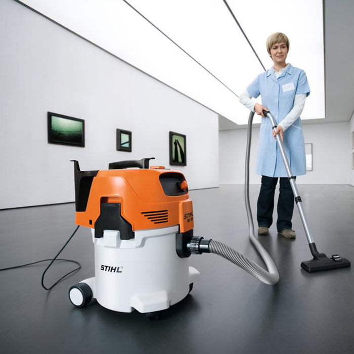 STIHL SE 122 Wet & Dry Electric Vacuum Cleaner 4774 012 4401