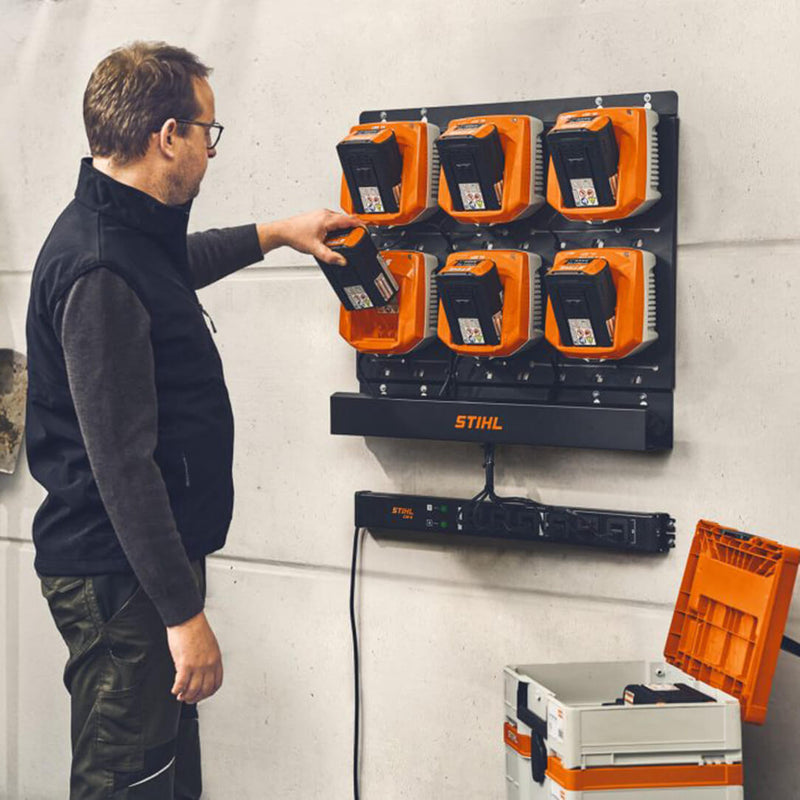 STIHL CM8 Charging Management Solution EA084307922