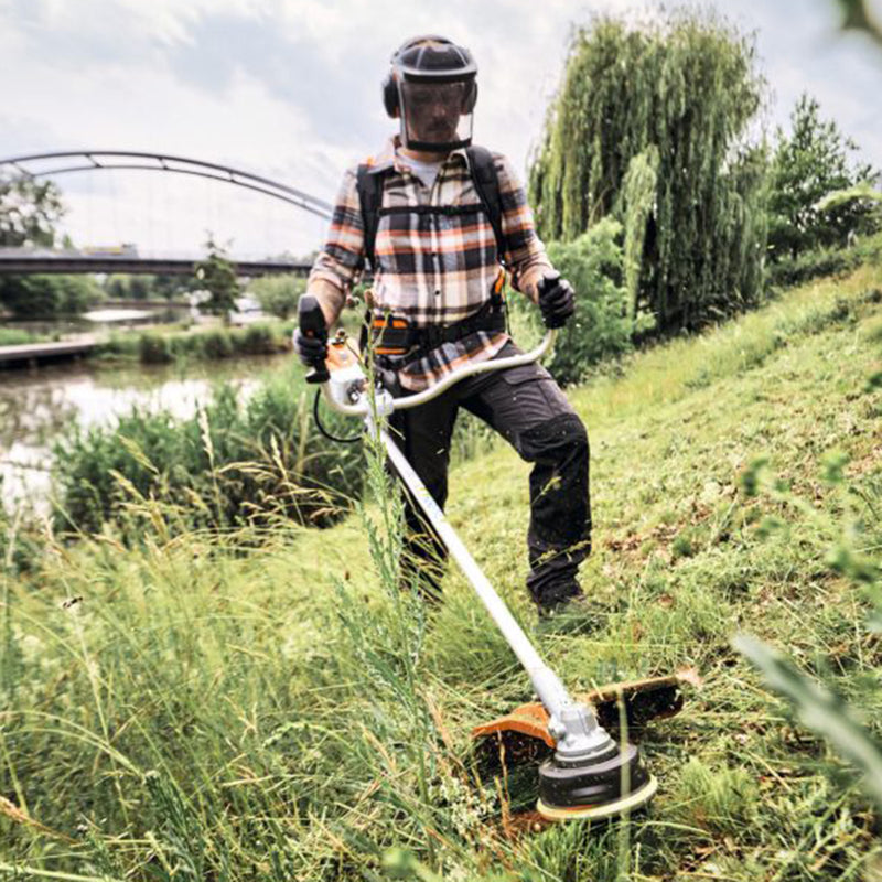 STIHL FSA250 BrushCutter With Universal Harness ADVANCE PLUS FA032000066