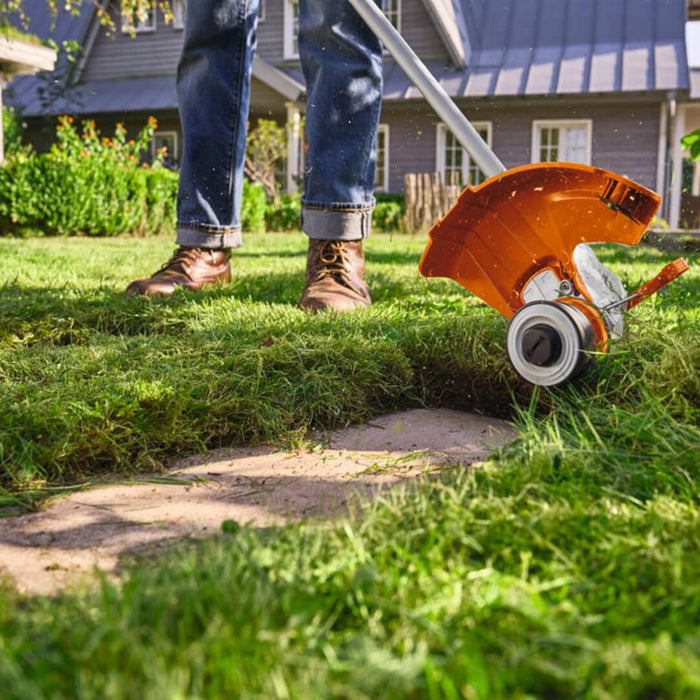 STIHL FA11 011 5719 AK System FSA50 Battery Grass Cordless Trimmer, AutoCut with Battery and Charger