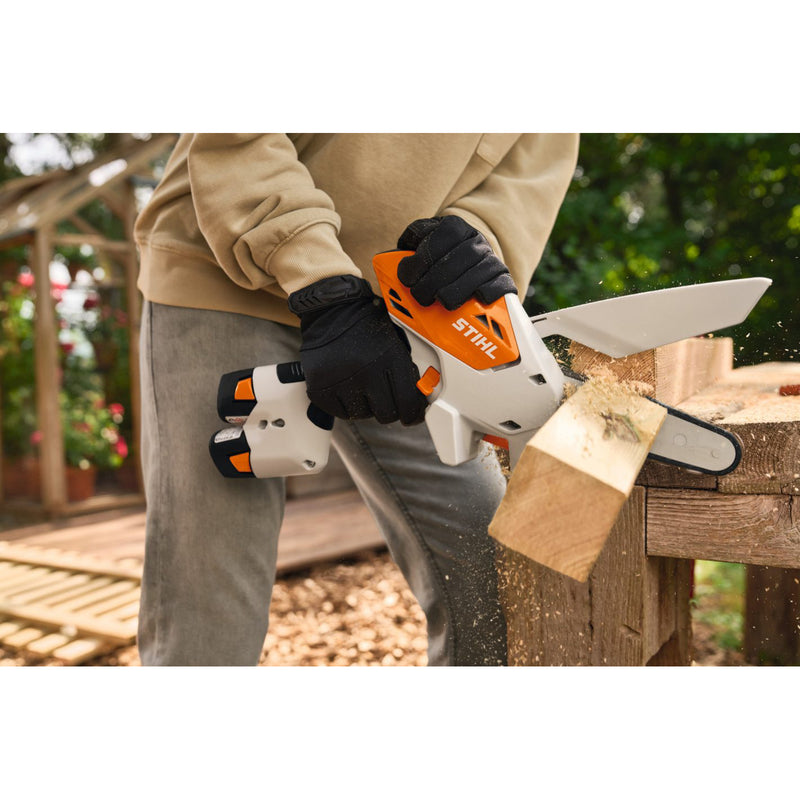 STIHL GTA30 Battery Pruner with 2x AS2 Battery and AL 5-2 Charger in Case GA050116915
