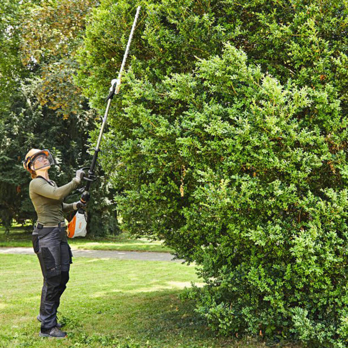 STIHL HLA 135 60cm Skin long-reach Battery Hedge Trimmers HA04 200 0016