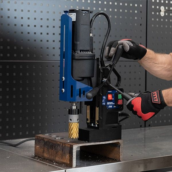 Holemaker 52mm X 52mm Pro52 Magnetic Base Drill, MT2