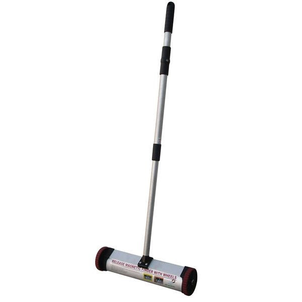 Holemaker Magnetic Broom Pick Up Tool