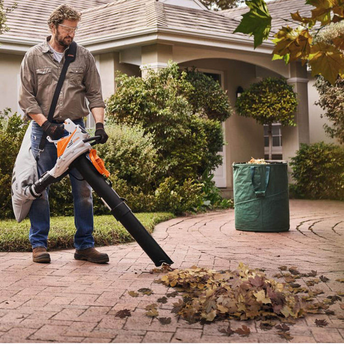 STIHL SA02 007 1000 SHA 56 Battery Vacuum Shredder AK System