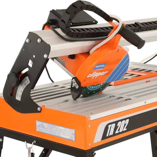 Norton Clipper TR202 900W 650mm Tile Saw 900W 200mm Blade 70184601106